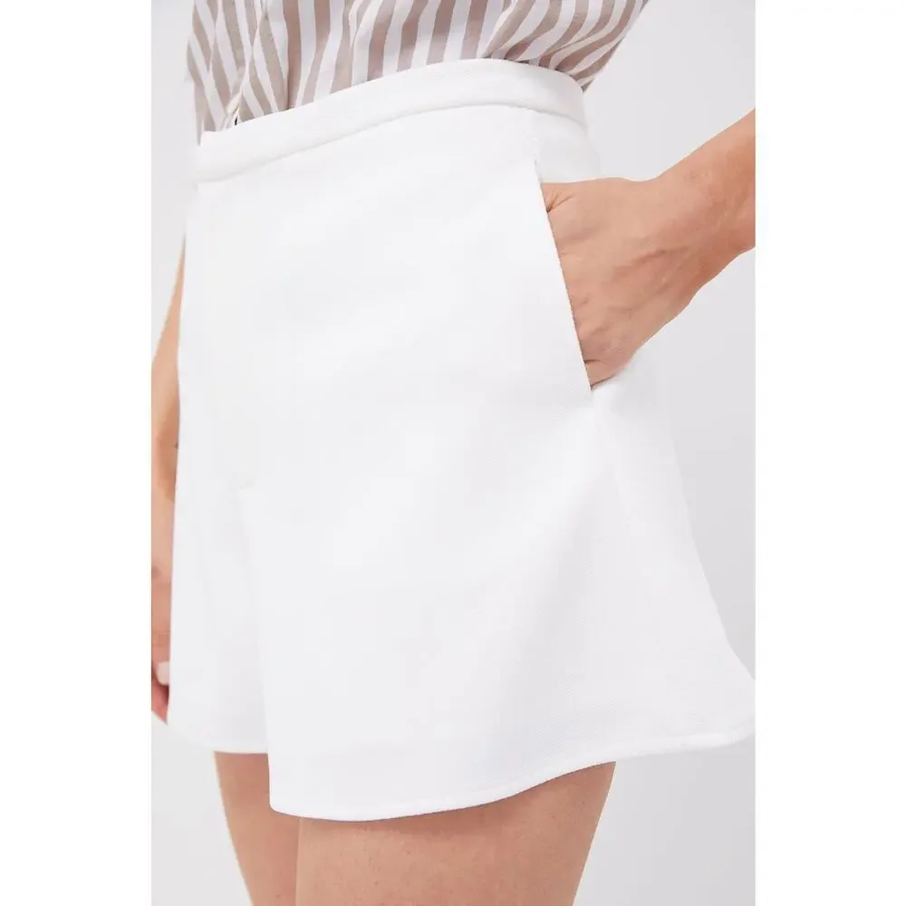 HYACINTH HOUSE White Hallie Shorts Size M NWT Retail $98 Tuckernuck